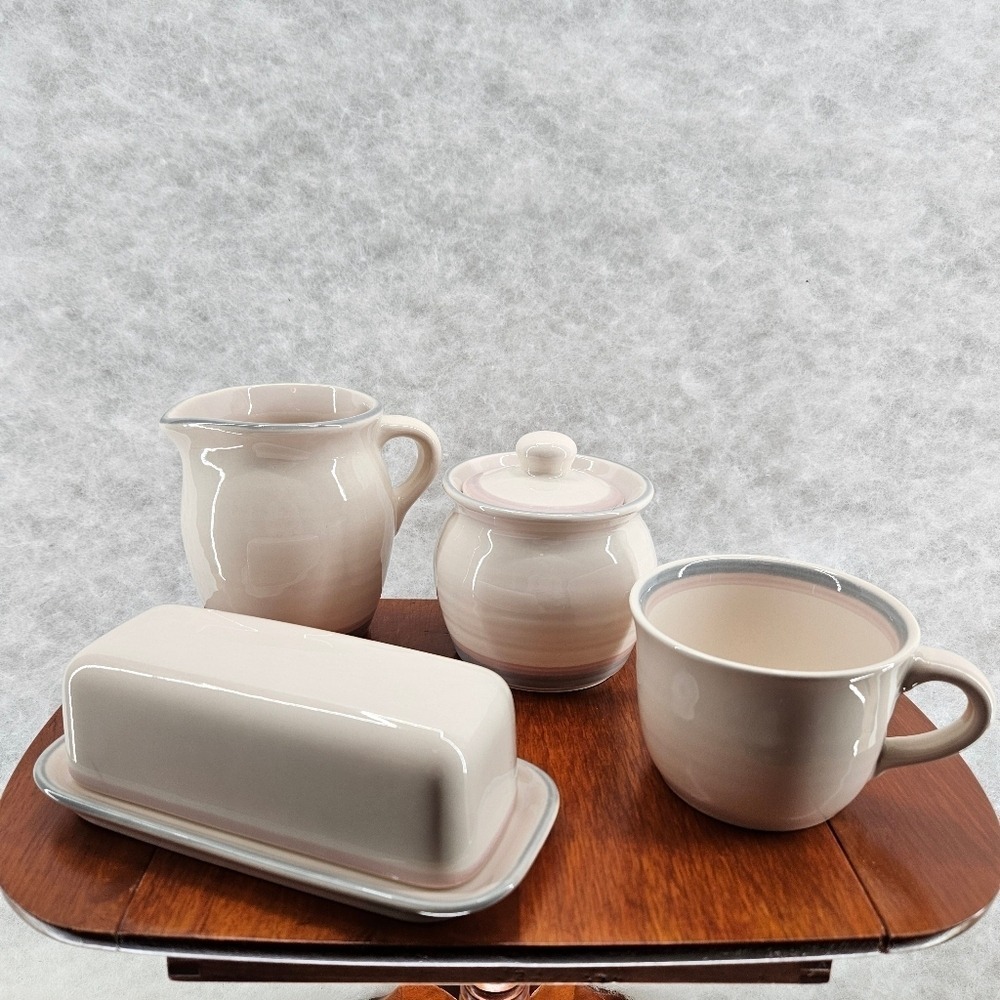Pfaltzgraff Aura 4pc Set Sugar Bowl Creamer Coffee Cup Butter Dish W/ Lid‎ Ivory